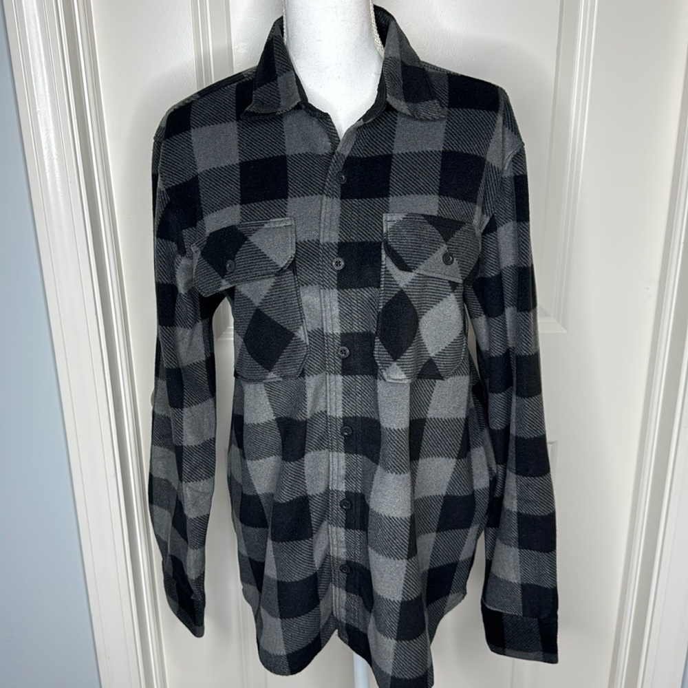 NWOT Wrangler men’s button down size small